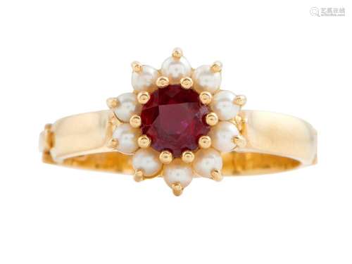 18CT GOLD, RUBY AND PEARL RING