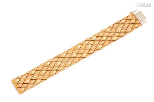 18CT GOLD BRACELET