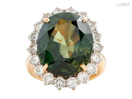 18CT GOLD, GREEN SAPPHIRE AND DIAMOND RING