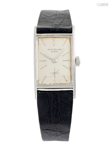 PATEK PHILIPPE REF 2554/1 A PLATINUM WRISTWATCH CIRCA 1960