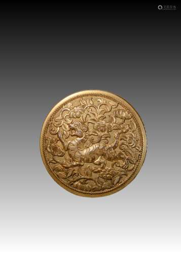 Gilt bronze engraved Chihu study cover box