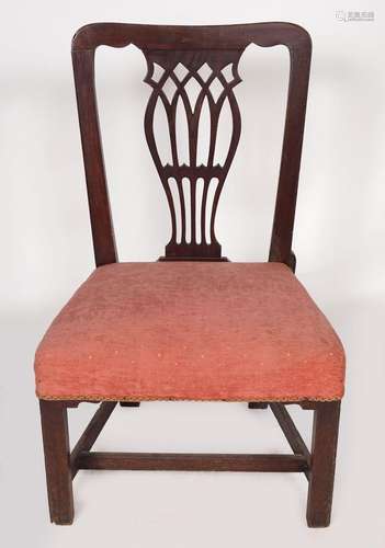 GEORGE III MAHOGANY CHIPPENDALE CHAIR