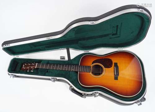 COLLINGS GUITAR