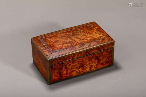 清 瘿木包铜饰品盒