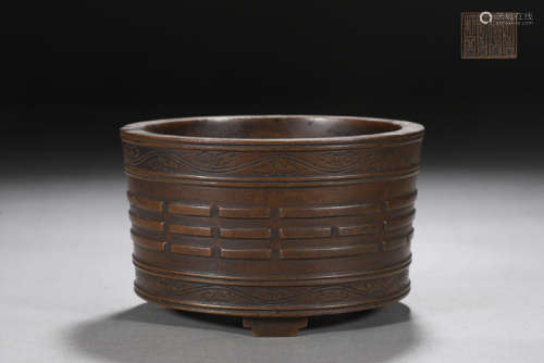 旧藏宣德款精铸铜胎八卦纹筒式炉