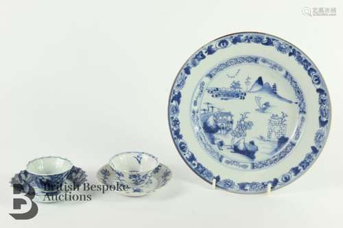 Chinese blue and white tea bowls and saucers