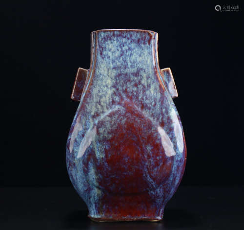 Qing dynasty red glazed bottle