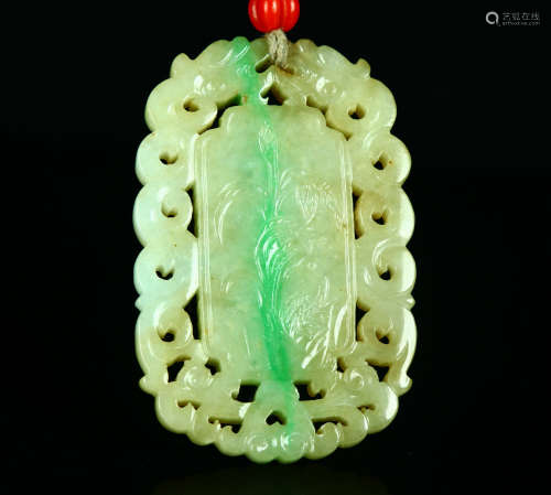 Old Tibetan jade pendant with emerald pattern