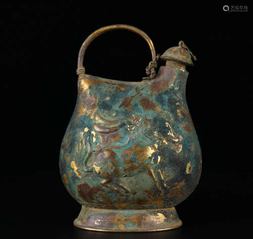 Silver Gilt Lie Horse Skin Pouch Pot