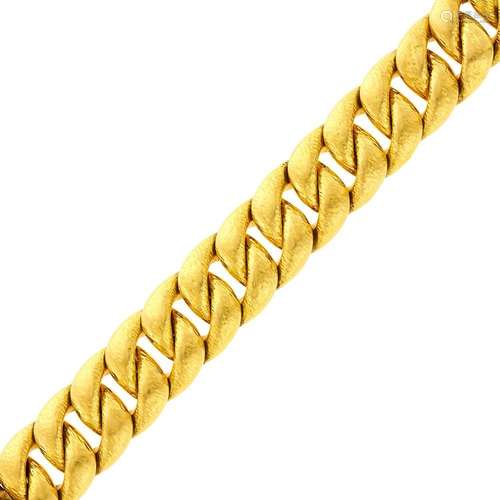 Wide Gold Curb Link Bracelet