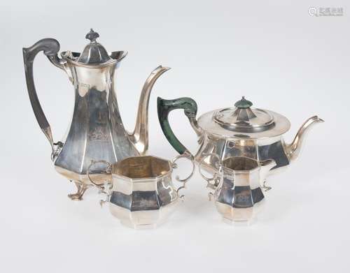 Marked sterling silver tea and coffee set. England. Art Deco...