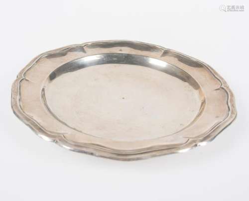 Silver tray marked J LIZ. 18th century.