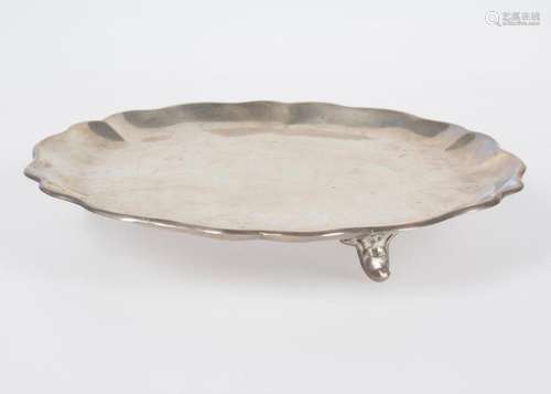 Silver tray marked Chile and 900 silver. 19th century.