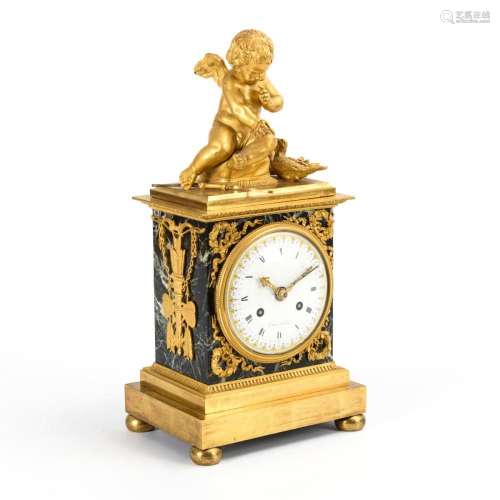 LOUIS XVI-PENDULE MIT AMOR UND TAUBEN.. "DROUOT À PARIS...