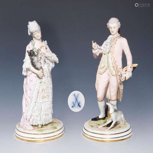 PAAR FIGUREN: DAME MIT KATZE, KAVALIER MIT HUND. MEISSEN.