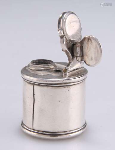 A GEORGE III SILVER TRAVELLING INKWELL