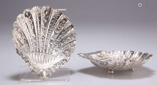 A PAIR OF VICTORIAN SILVER BUTTER DISHES