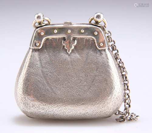 A VICTORIAN SILVER NOVELTY PURSE