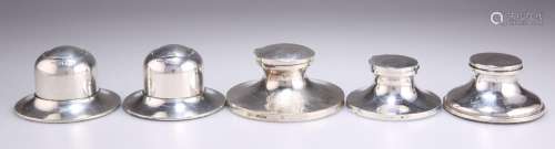 A PAIR OF GEORGE V SILVER INKWELLS