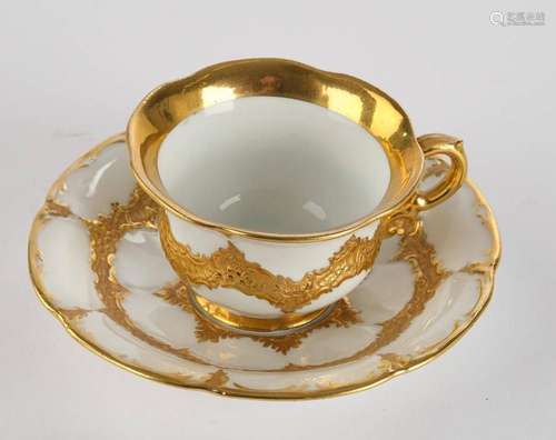 Mokkatasse mit Untertasse, Meissen, Schwertermarke, 1850-192...