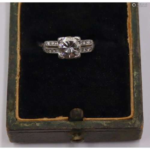 JEWELRY. Platinum & 1.07ct Diamond Engagement Ring