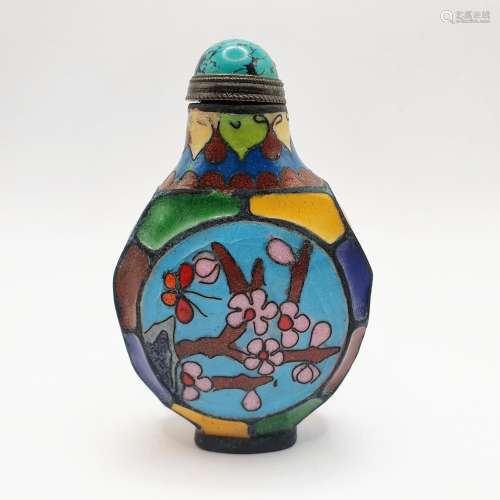 A Chinese cloisonne snuff bottle, 8 cm high Provenance: From...