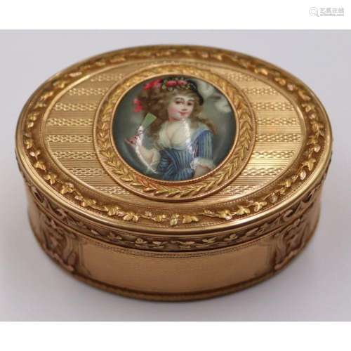 GOLD. Continental Gold Snuff Box with Portrait
