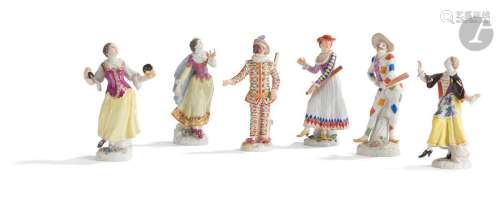 MeissenSix statuettes en porcelaine à décor polychrome de la...
