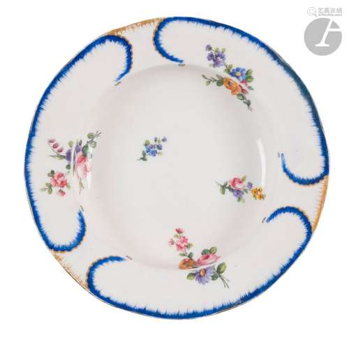 SèvresAssiette à potage à feuilles de chou en porcelaine ten...