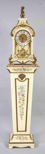 Large table clock on pedestal,
