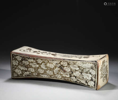中國古代，吉州窯花卉鳳紋瓷枕（宋）