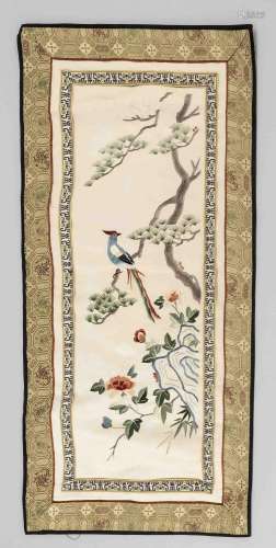 Embroidered silk banner bird,