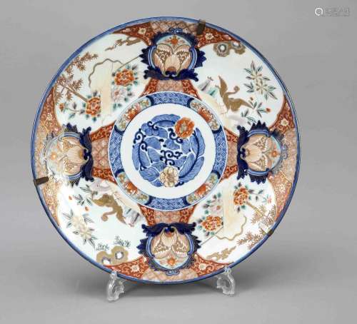 Imari charger, Japan, 19th cen