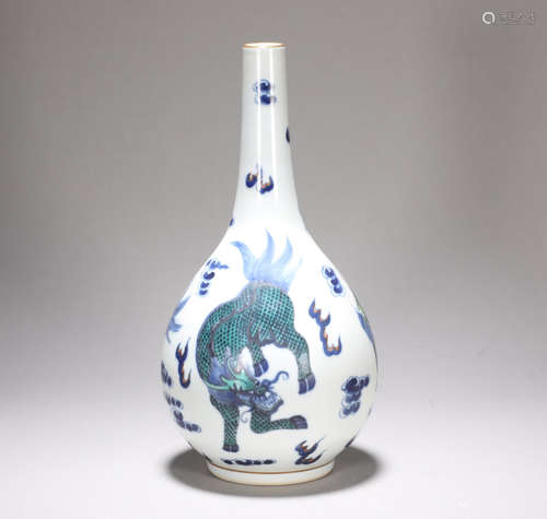 A piece of porcelain in the Qing Dynasty