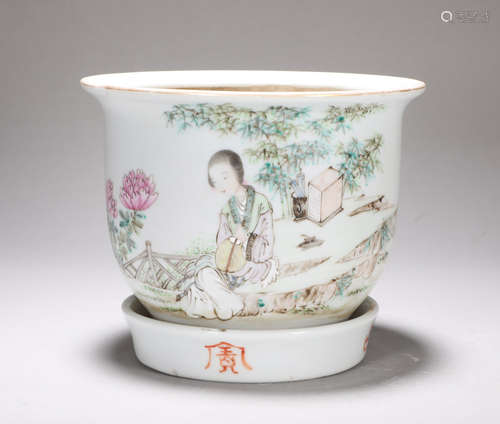 A piece of porcelain in the Qing Dynasty