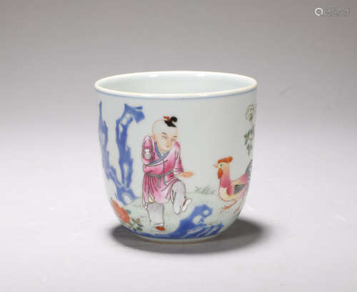 Qianlong pink color chicken cup in Qing Dynasty