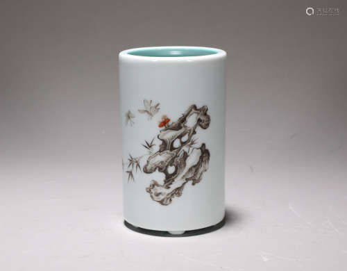 Qing Dynasty Qianlong pastel poetry pen holder.
