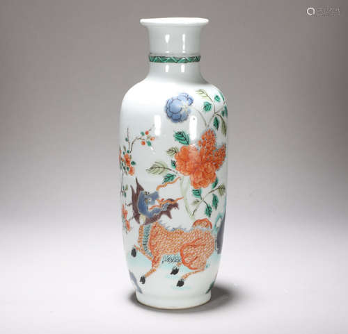 A piece of porcelain in the Qing Dynasty