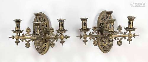 2 wall lamps, brass, end of the 19t