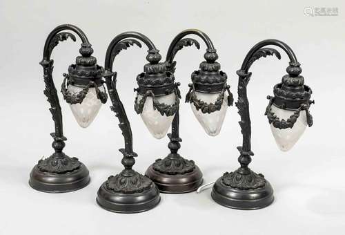 4 table or library lamps, 20th cent