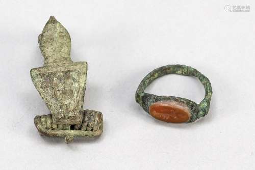 Gem ring and fiddle, c. 3rd century