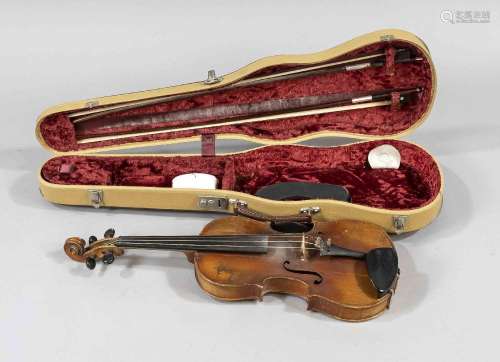 Violin in case, Italy(?) 17th c., w