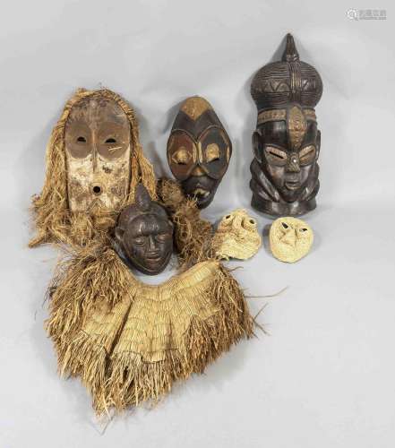 6 masks and dance costume Africa, w
