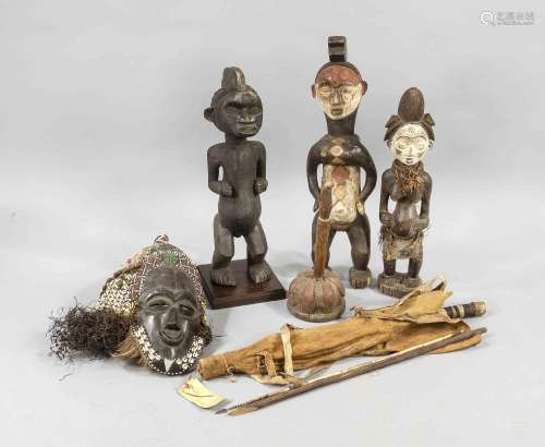 mixed lot Afrikana B, wood, leather