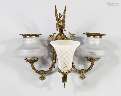 Wall lamp with figural top, late 19