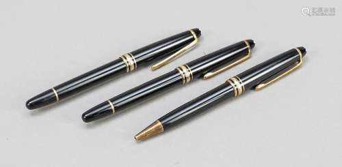 Three Mont Blanc pens, classic blac
