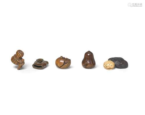 FIVE WOOD NETSUKE Edo period (1615-1868) to Meiji era (1868-...