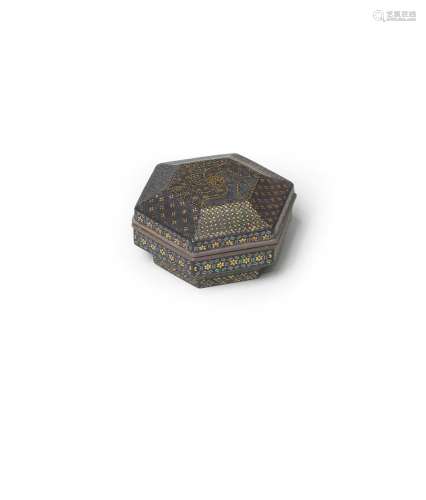 A SOMADA INLAID HEXAGONAL KOGO (BOX FOR STORING INCENSE) AND...