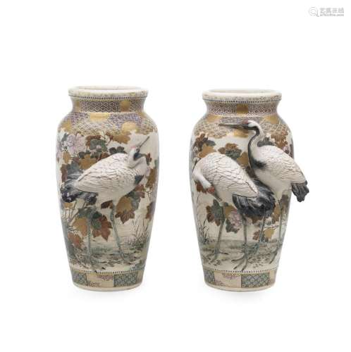 MAKUZU KOZAN (1842-1916) A Pair of Earthenware Baluster Vase...