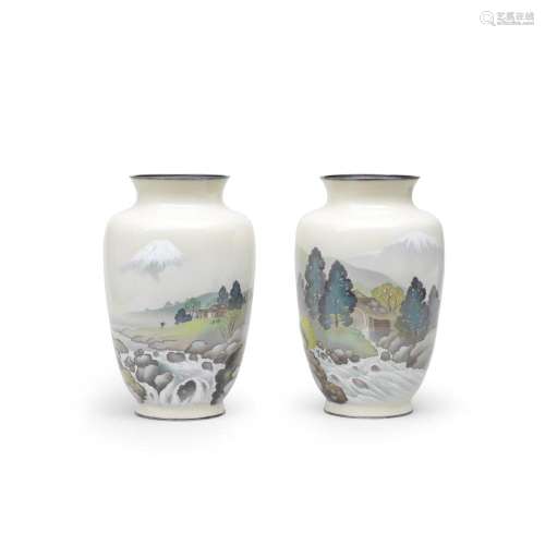 GONDA HIROSUKE (1865-1937) A Pair of Cloisonné-Enamel Moriag...